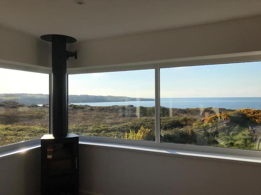 Coastal Bungalow, Sleeps 5 And Ideal For Walkers Amlwch Eksteriør bilde